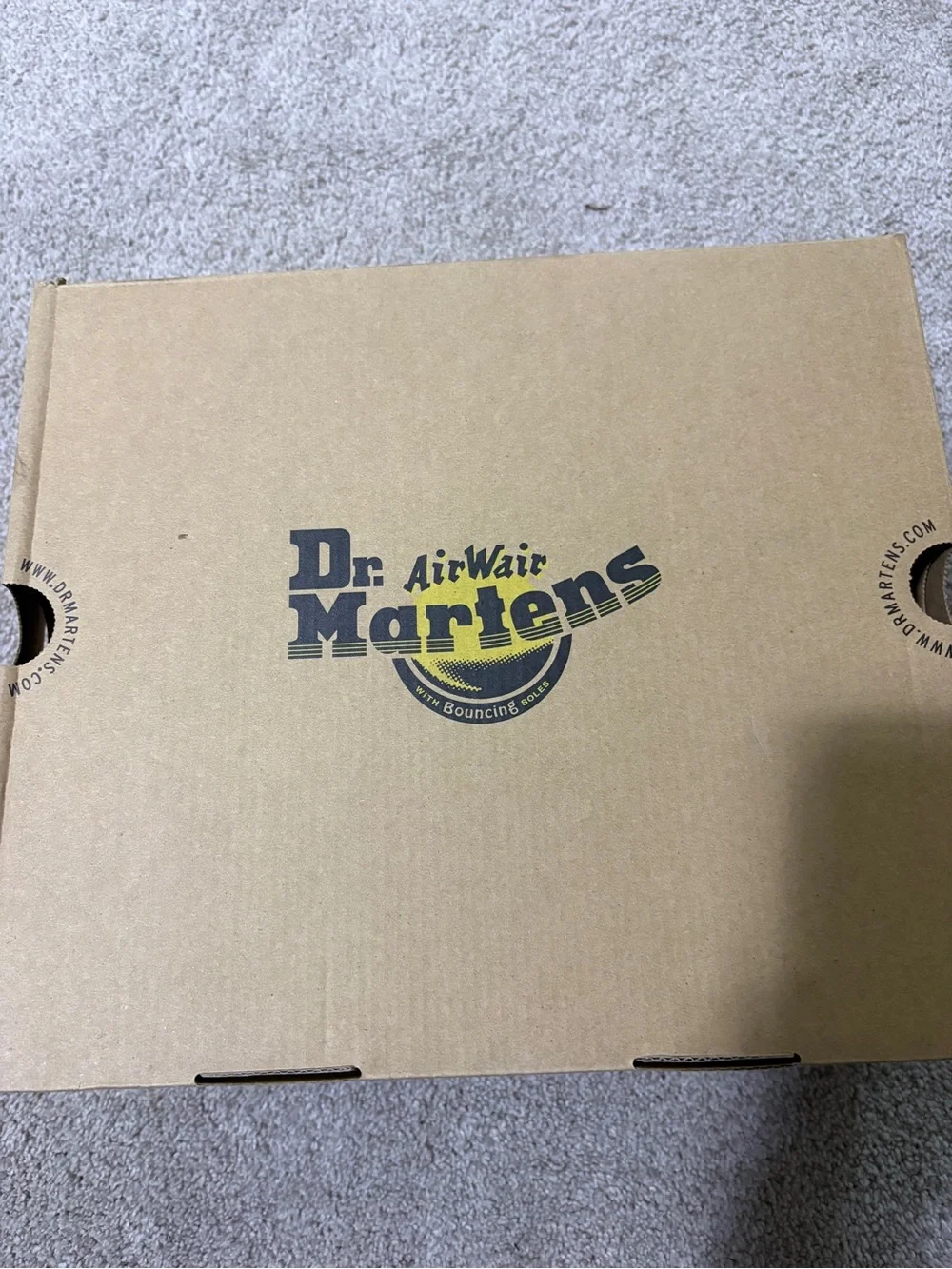 Dr. Martens smooth black